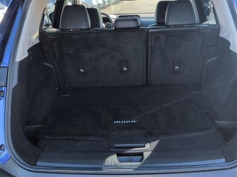 Used 2023 Nissan Rogue Platinum w/ Platinum Premium Package image 37