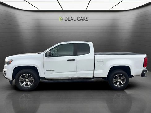 Used 2017 Chevrolet Colorado W/T w/ WT Convenience Package RWD image 8