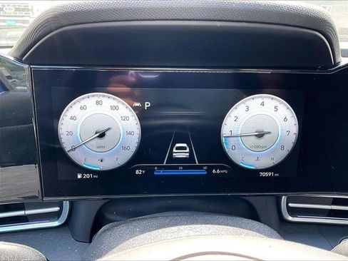 Used 2021 Hyundai Elantra Limited FWD image 26