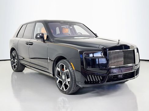 Certified 2026 Rolls-Royce Cullinan Black Badge AWD/4WD image 1