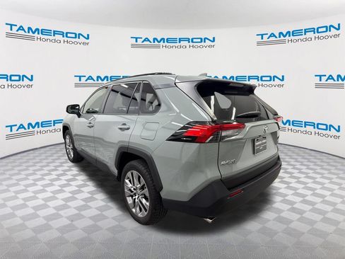 Used 2023 Toyota RAV4 XLE Premium FWD image 3