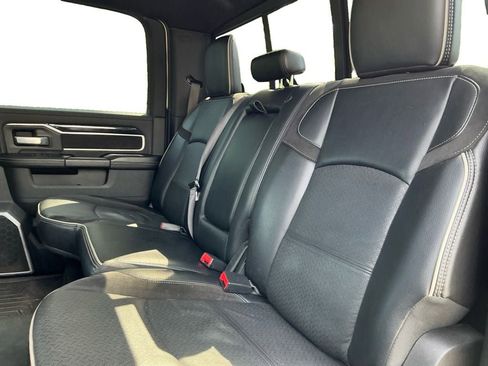 Used 2020 RAM 2500 Laramie AWD/4WD image 13