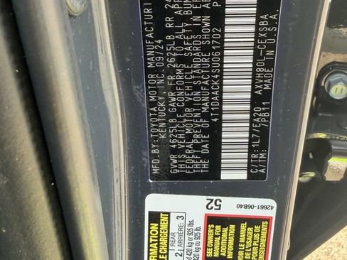 Used 2025 Toyota Camry SE FWD image 28