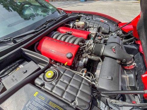 Used 2002 Chevrolet Corvette Coupe w/ Preferred Equipment Group2 image 19