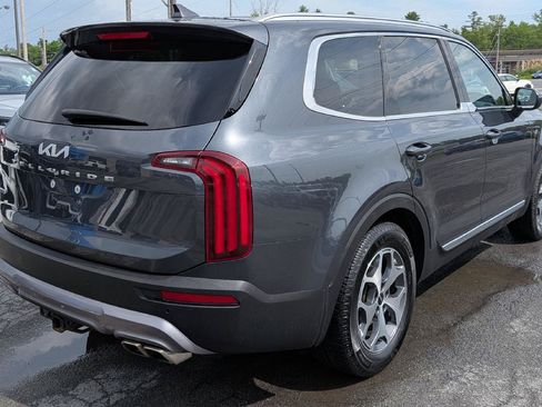 Used 2022 Kia Telluride EX w/ Towing Package AWD/4WD image 8