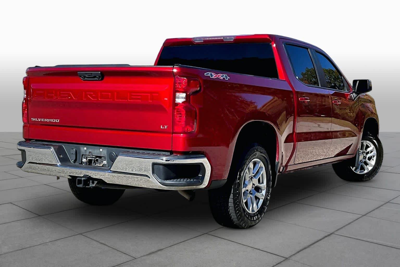 Used 2023 Chevrolet Silverado 1500 LT AWD/4WD image 13