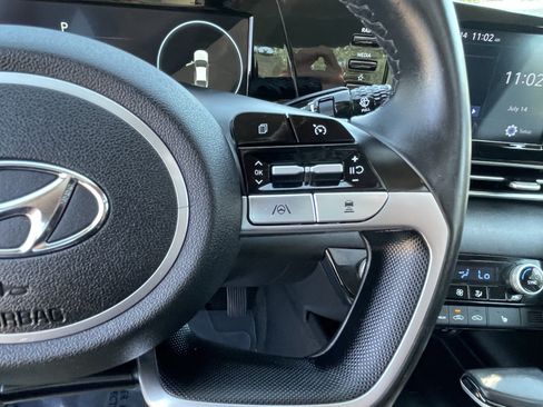 Used 2021 Hyundai Elantra SEL w/ Convenience + Premium Package FWD image 24