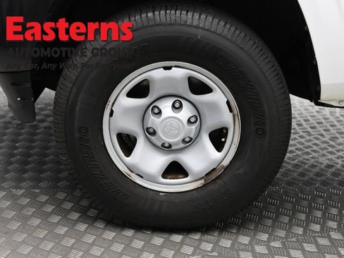 Used 2019 Toyota Tacoma SR RWD image 30