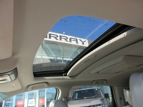 Used 2011 Acura MDX w/ Technology & Entertainment image 18