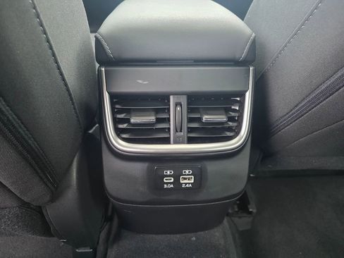 Used 2024 Subaru Legacy Premium image 17