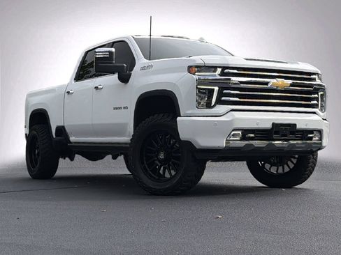 Used 2022 Chevrolet Silverado 3500 High Country w/ Z71 Off-Road Package AWD/4WD image 2