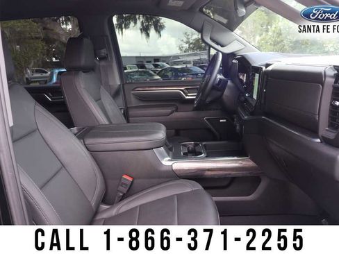 Used 2025 Chevrolet Silverado 2500 LTZ w/ LTZ Plus Package AWD/4WD image 30