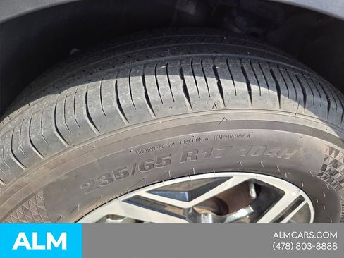 Used 2025 Kia Sportage LX FWD image 3