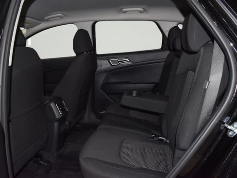 Used 2025 Kia Sportage LX AWD/4WD image 26