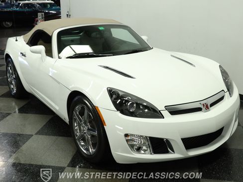 Used 2009 Saturn Sky Red Line image 15