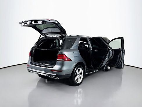 Used 2018 Mercedes-Benz GLE 350 4MATIC image 23