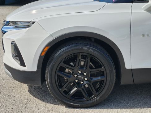 Used 2019 Chevrolet Blazer LT FWD image 25