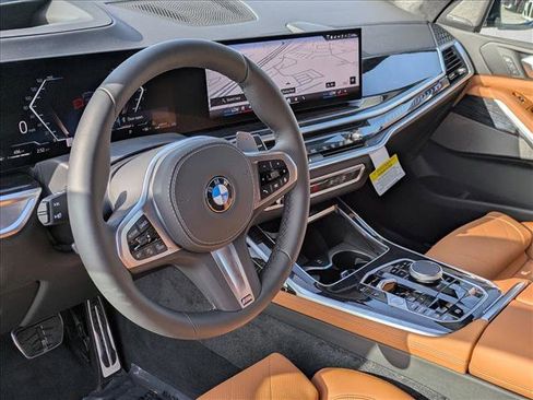New 2026 BMW X7 xDrive40i w/ M Sport Package image 3
