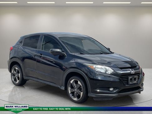 Used 2018 Honda HR-V EX image 1
