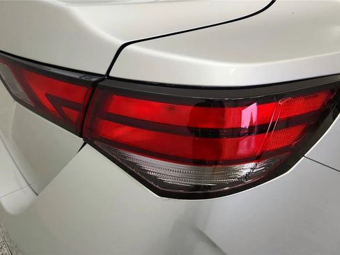 Used 2022 Nissan Sentra S image 15