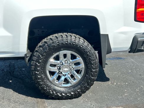 Used 2018 Chevrolet Silverado 2500 LTZ w/ Z71 Package, Off-Road image 44