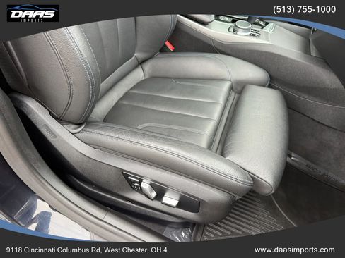 Used 2019 BMW 540i xDrive w/ M Sport Package AWD/4WD image 41