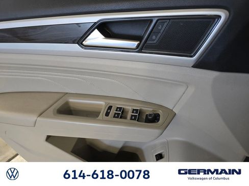 Certified 2023 Volkswagen Atlas SE w/ Panoramic Sunroof Package AWD/4WD image 33