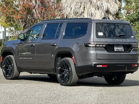 New 2026 Jeep Grand Wagoneer Limited AWD/4WD image 5