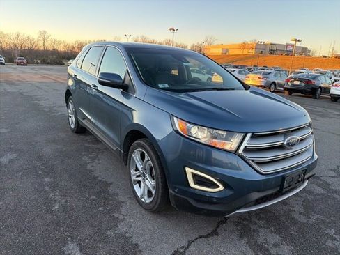 Used 2018 Ford Edge Titanium w/ Equipment Group 302A image 8