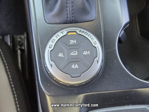 New 2026 Ford Bronco Outer Banks w/ Sasquatch Package image 19