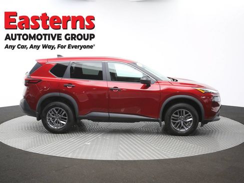 Used 2023 Nissan Rogue S AWD/4WD image 46
