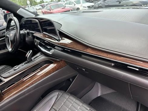 Used 2021 Cadillac Escalade ESV Sport Platinum AWD/4WD image 8