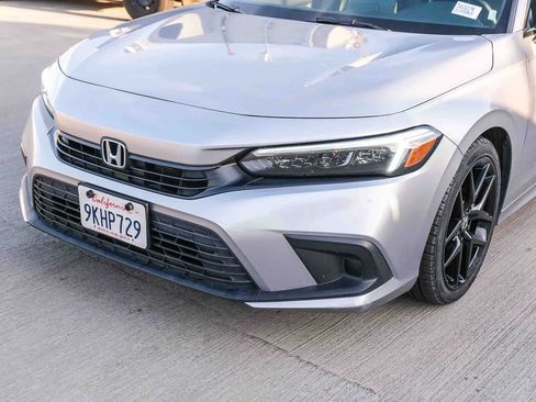 Used 2024 Honda Civic Sport image 11