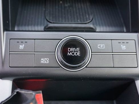 New 2026 Hyundai Kona SEL Premium FWD image 16