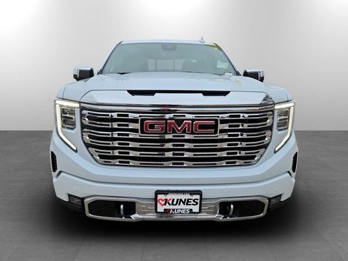 New 2026 GMC Sierra 1500 Denali AWD/4WD image 4