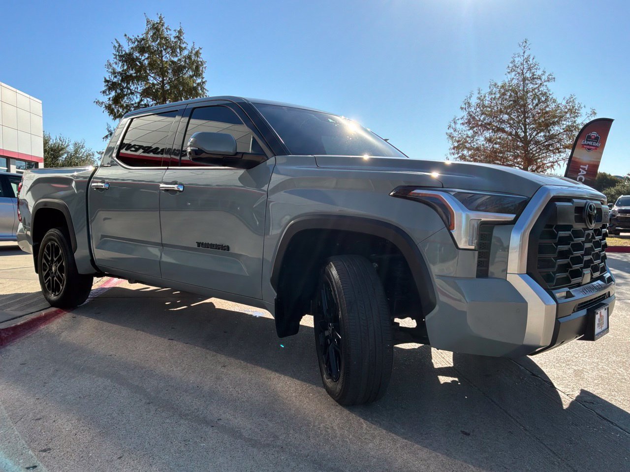 Used 2023 Toyota Tundra Limited w/ TRD Off-Road Package AWD/4WD image 4