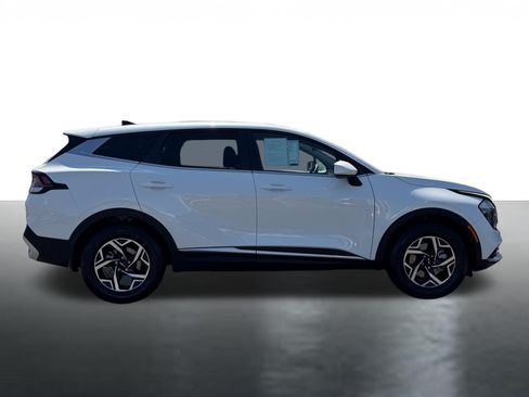 Certified 2023 Kia Sportage LX FWD image 9