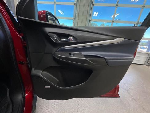 Used 2022 Chevrolet Bolt EUV Premier w/ Sun & Sound Package FWD image 24