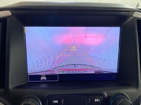 Used 2023 GMC Terrain SLT image 39