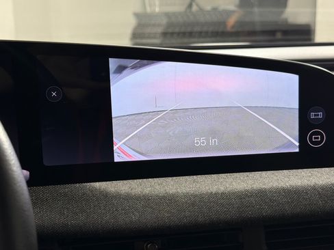 Used 2024 Lucid Air Touring AWD/4WD image 17