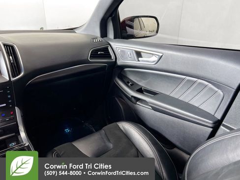 Used 2019 Ford Edge ST w/ Equipment Group 401A AWD/4WD image 28