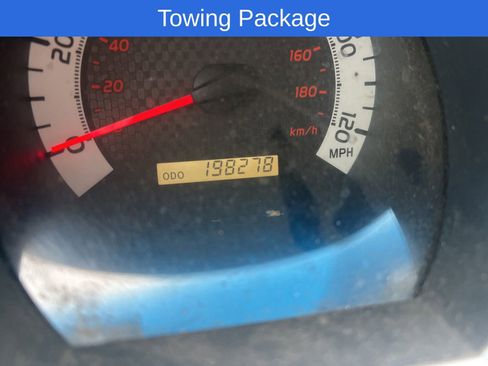 Used 2012 Toyota Tacoma 4x4 Access Cab V6 w/ TRD Sport Pkg image 5