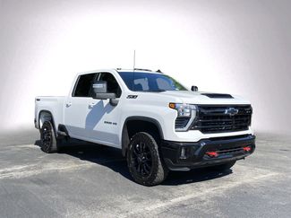 Used 2025 Chevrolet Silverado 2500 LT w/ Trail Boss Package AWD/4WD video 2