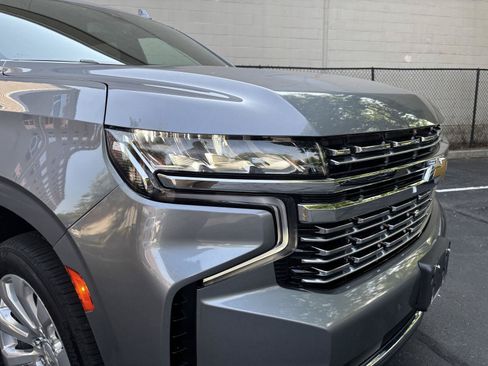 Used 2021 Chevrolet Tahoe Premier AWD/4WD image 6