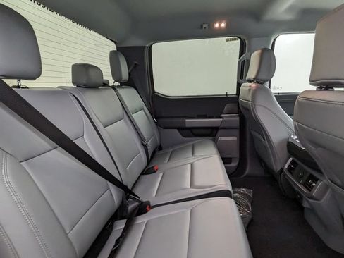 New 2025 Ford F150 Lightning Flash AWD/4WD image 33