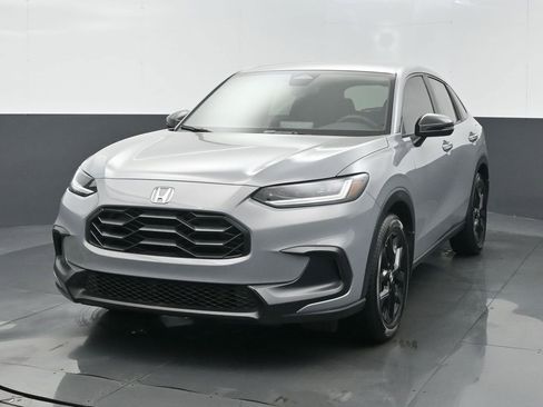 Certified 2025 Honda HR-V Sport image 7