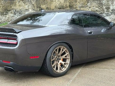 Used 2020 Dodge Challenger SRT Hellcat w/ Plus Package image 9