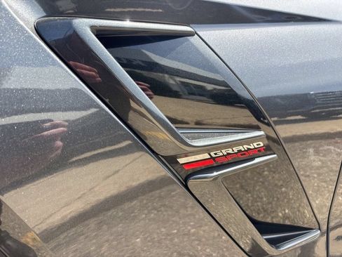 Used 2017 Chevrolet Corvette Grand Sport w/ Grand Sport Heritage Package RWD image 14