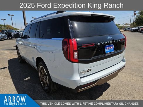 Used 2025 Ford Expedition King Ranch AWD/4WD image 9