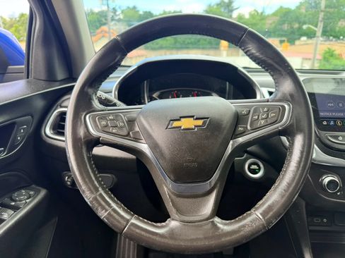 Used 2019 Chevrolet Equinox LT w/ Sun & Navigation Package AWD/4WD image 27